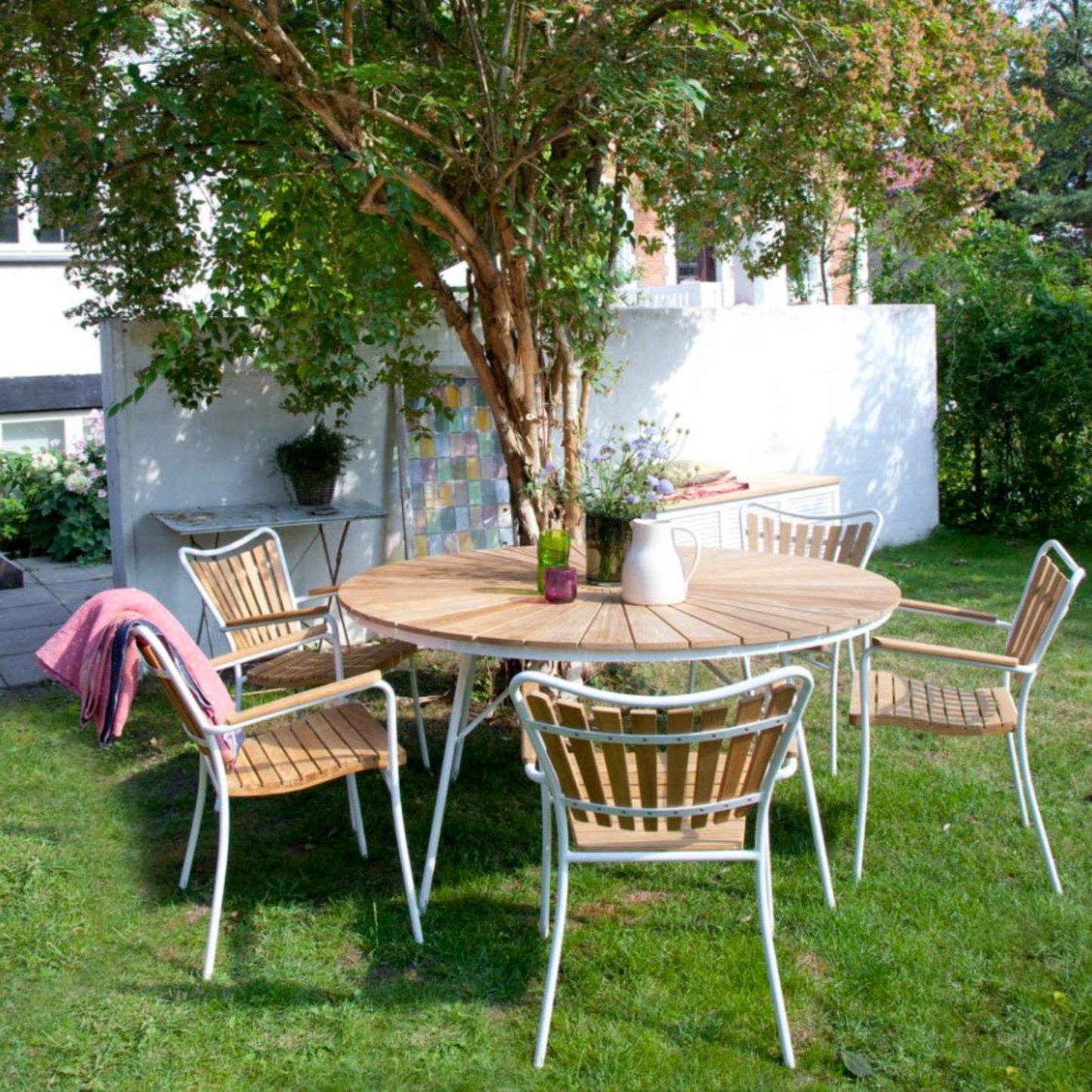 'Ellen' garden furniture set: 130cm table and 5 chairs