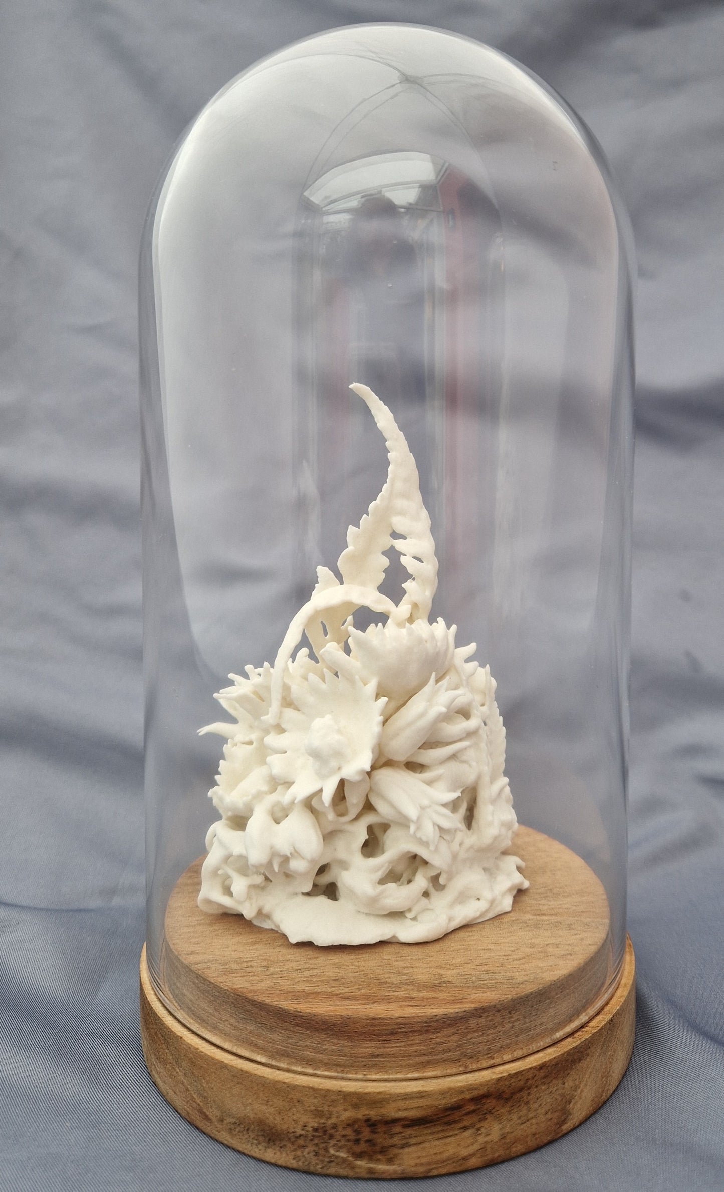 Vicki Sutherland, Flora 1