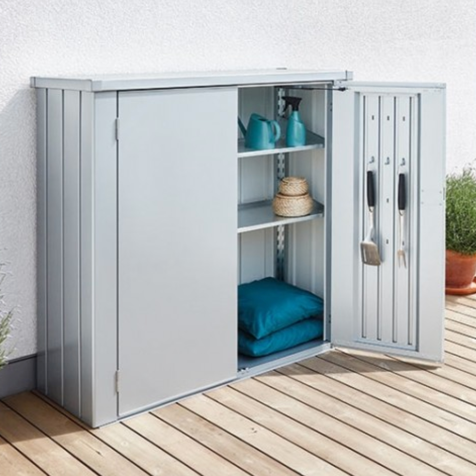 Biohort 'Romeo' patio locker