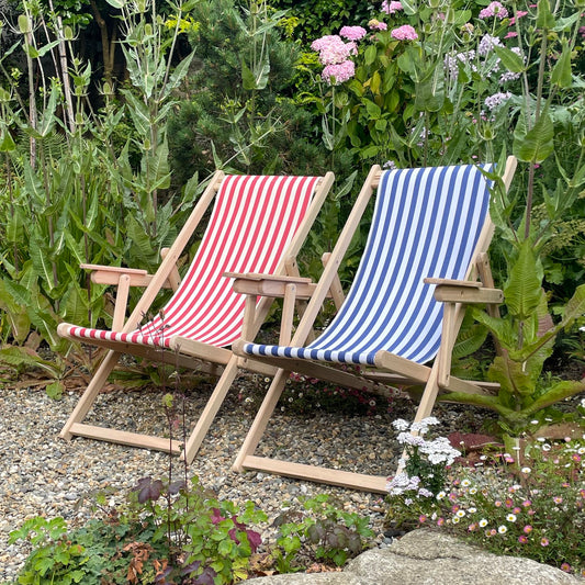 Deck chairs: in stock for the good weather