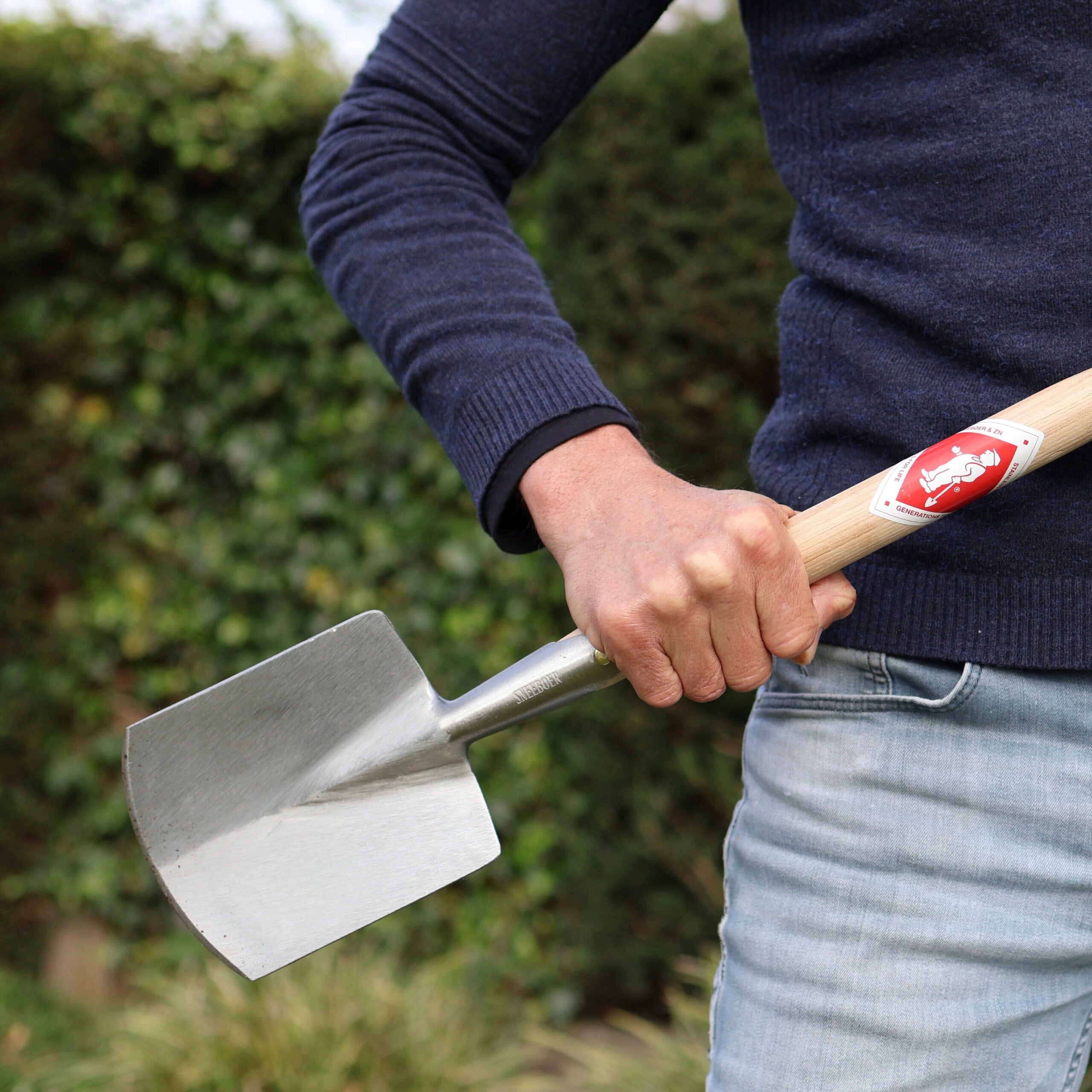 Weeding tools – Howbert & Mays