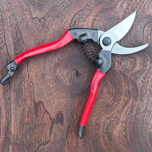 Golden Elephant 'Pro 210' secateurs