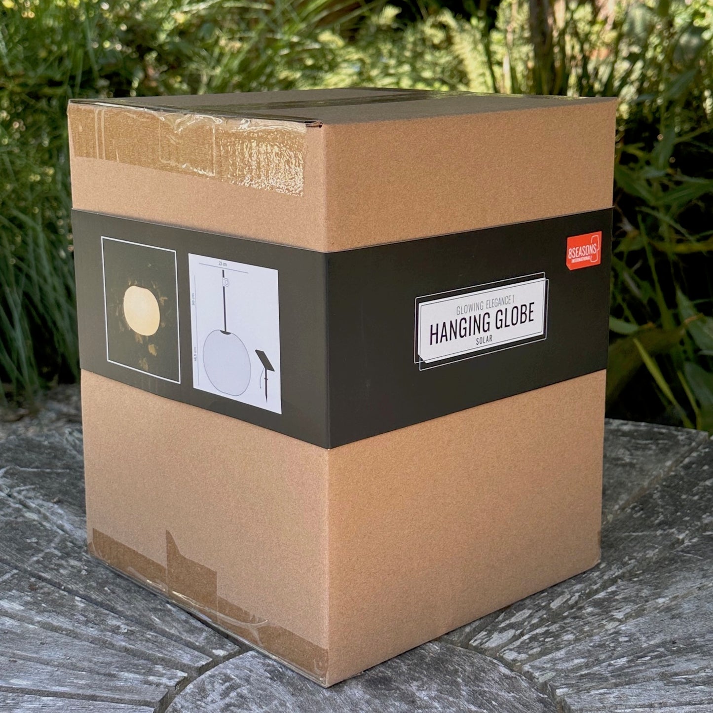 Solar 'Hanging Globe' garden light