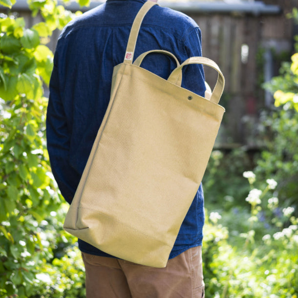 Niwaki 'Daikon' canvas tote bag (khaki)