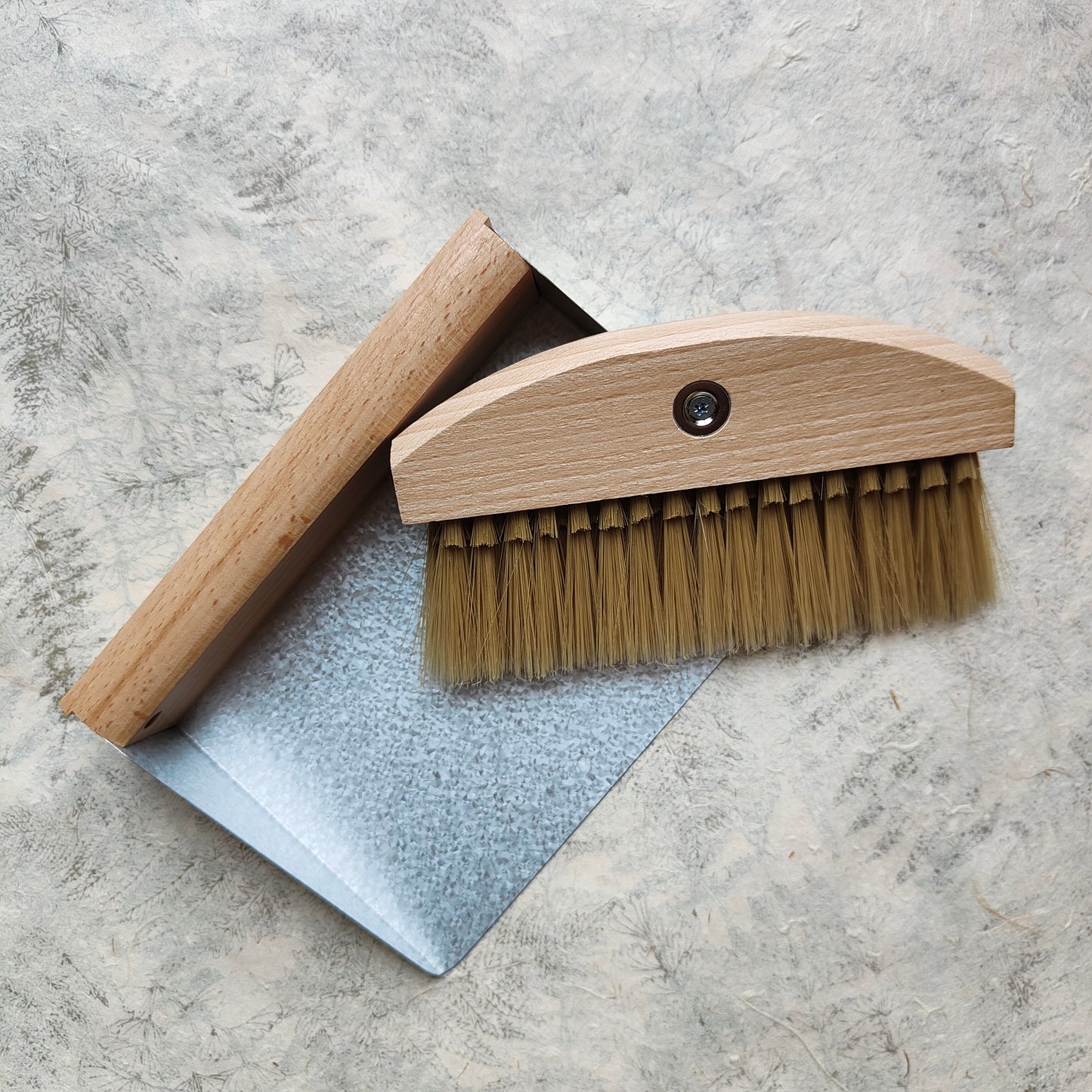 Dustpan and brush