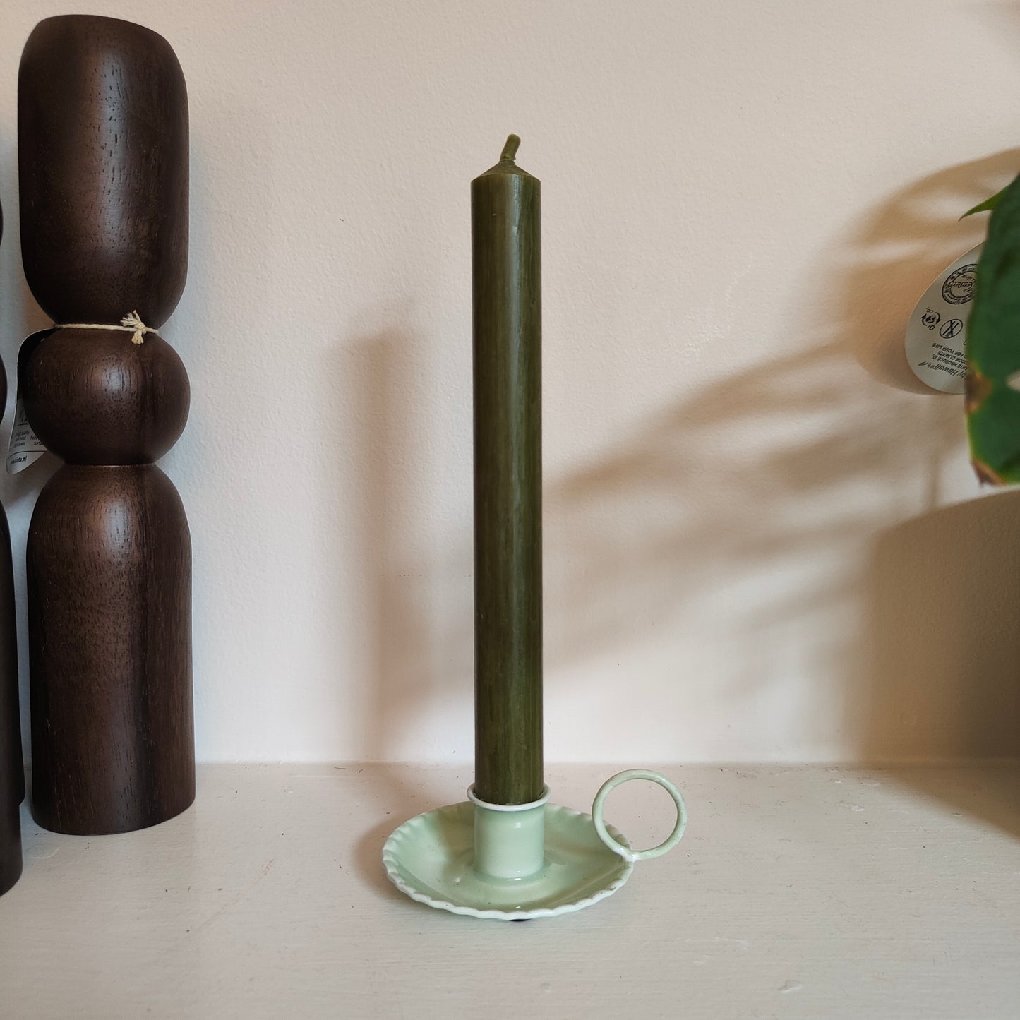 Candle holder with handle, enamel (mint green)