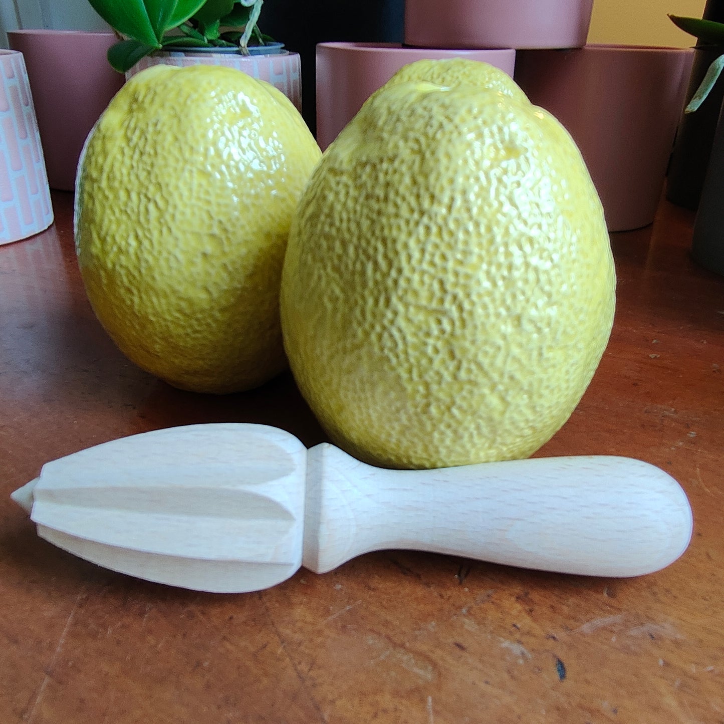 Lemon reamer, beech