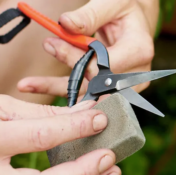 'Crean Mate' tool cleaner