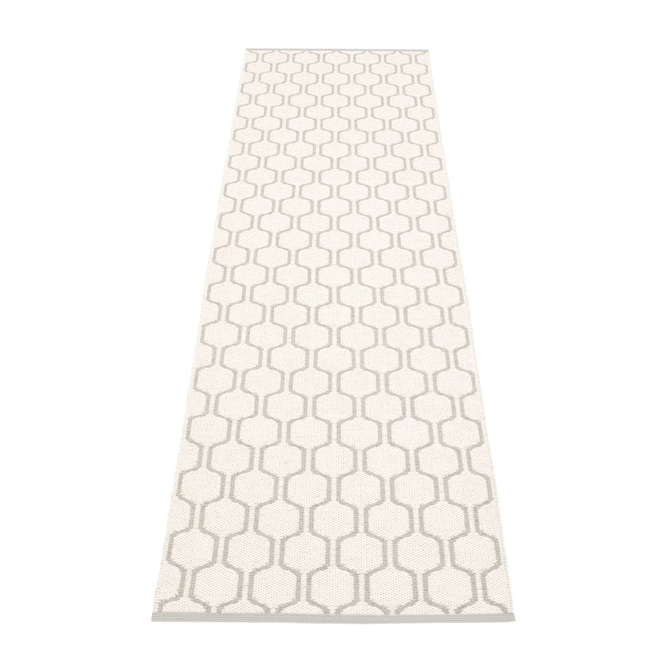 Pappelina rug 'Ants' warm grey/vanilla, 70 x 180cm